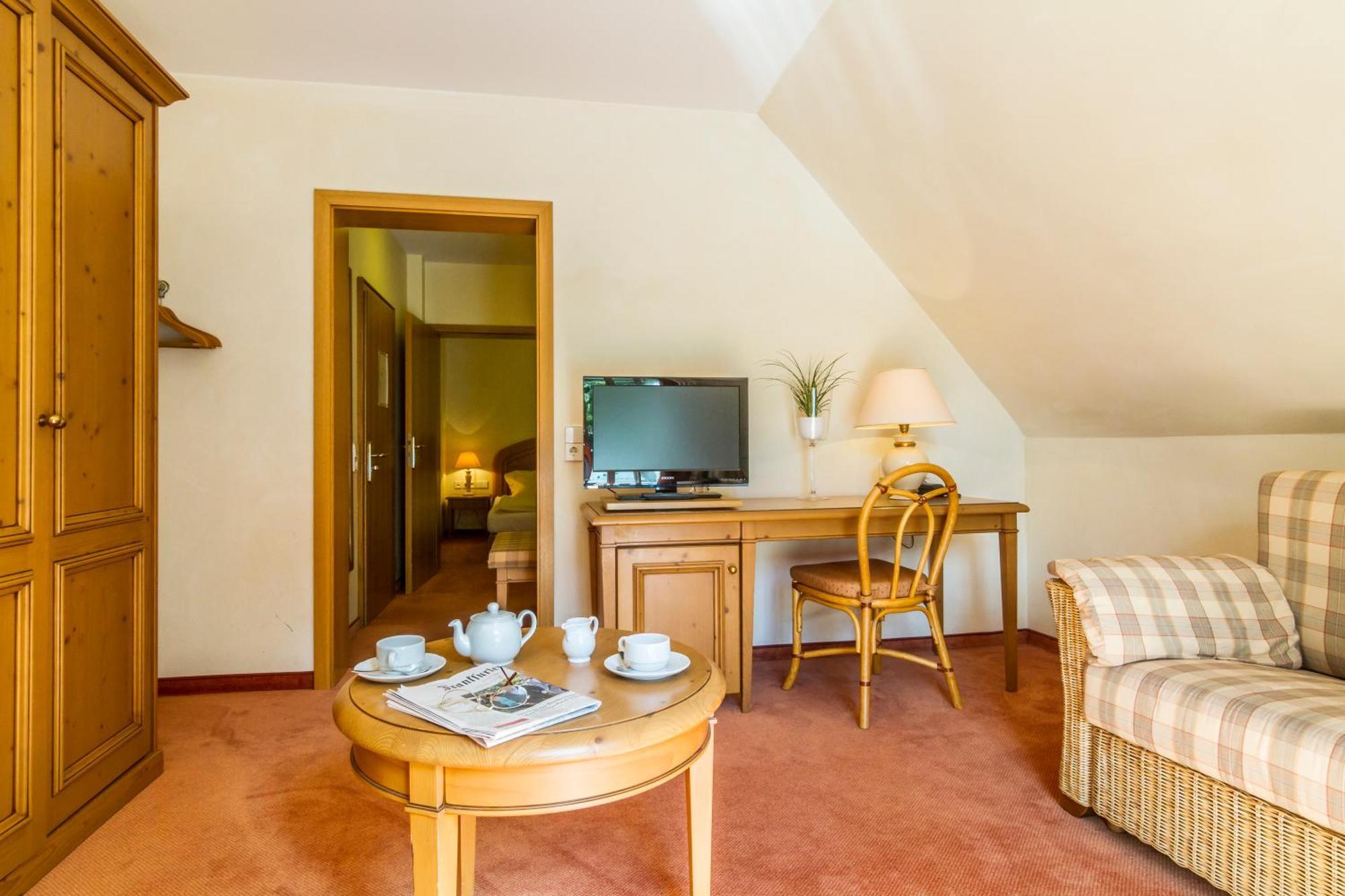 Waldhotel Bad ズルツブルク エクステリア 写真