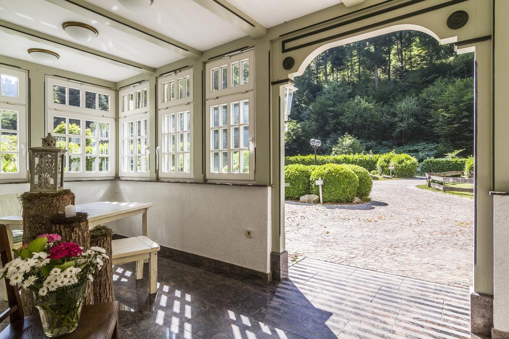 Waldhotel Bad ズルツブルク エクステリア 写真