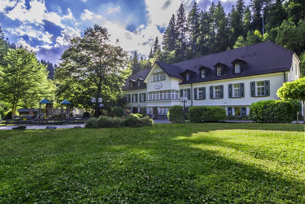 Waldhotel Bad ズルツブルク エクステリア 写真